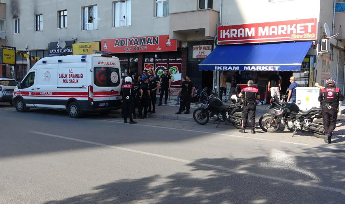 Kayseri’de Bıçaklı Kavga 299