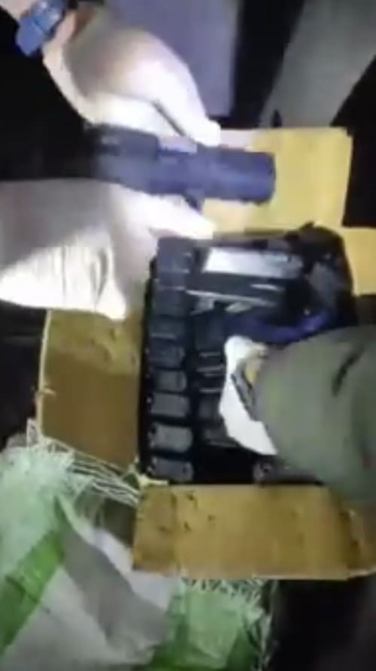 Kayseri’de Kamyonda Çok Sayıda Silah Ele Geçirildi! 2