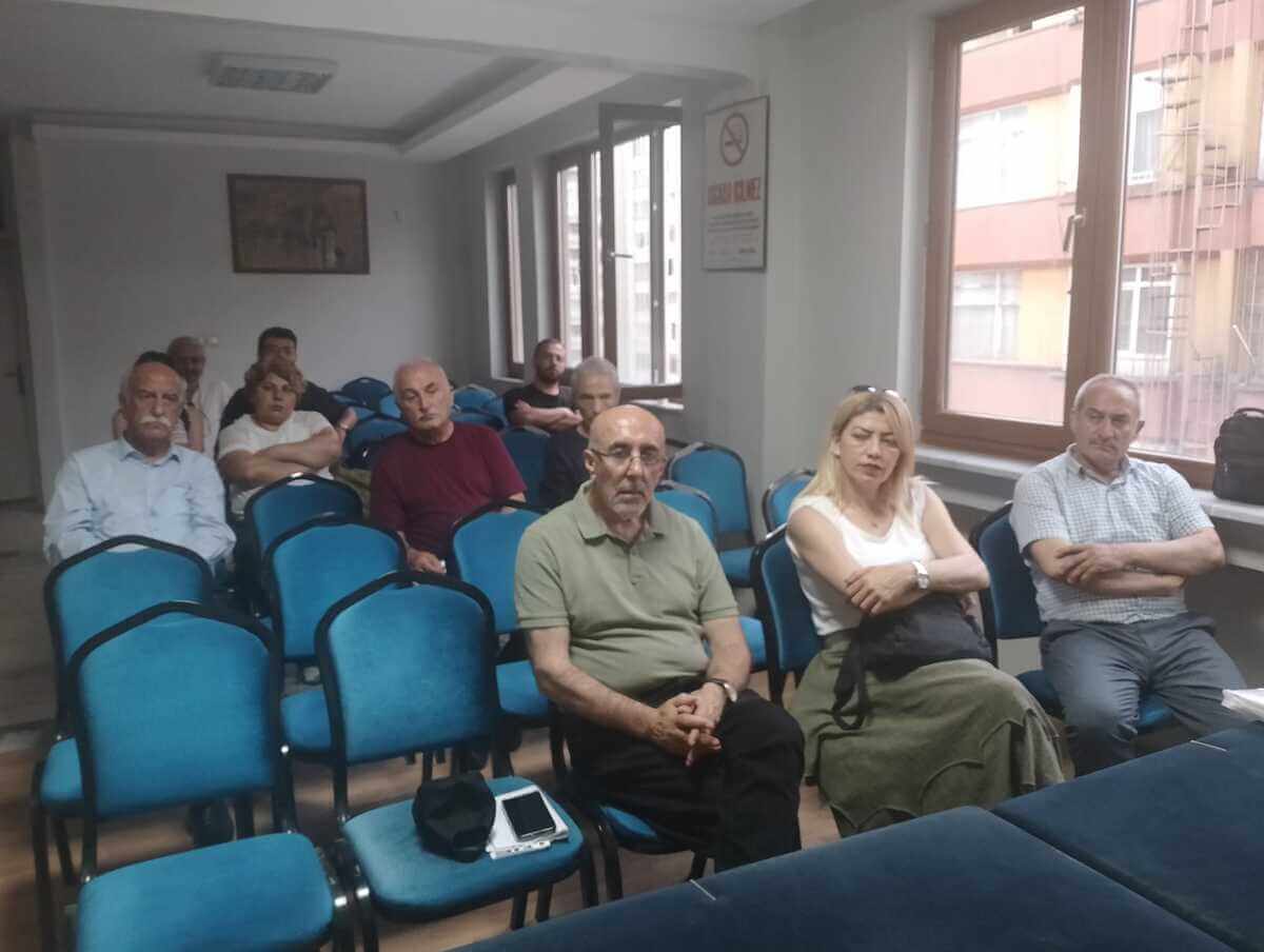 Müfredatı Geri Çekin Platformu