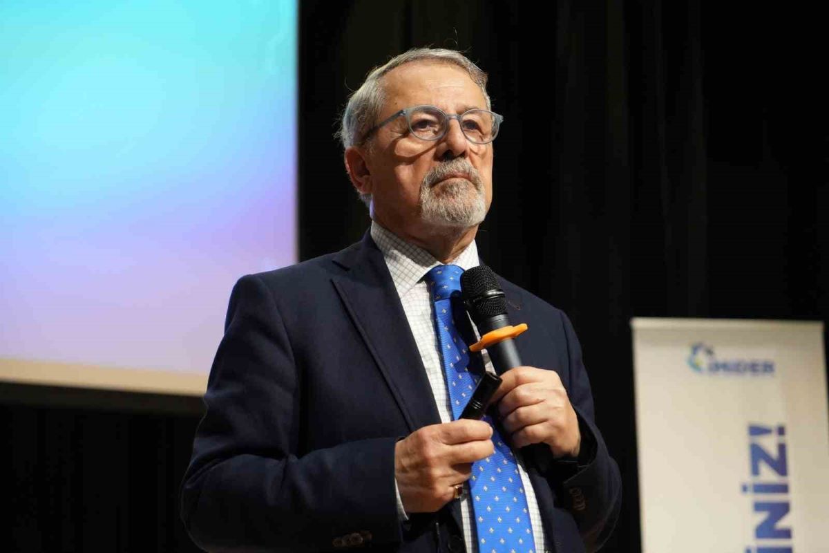 Naci Görür