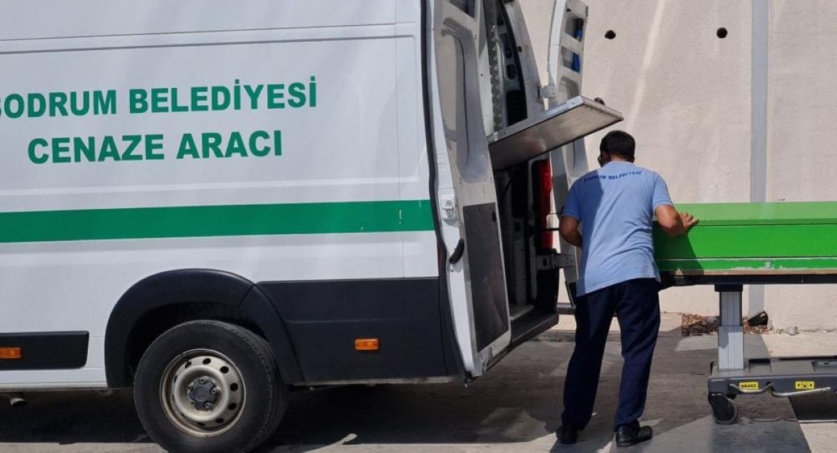 Terastan Düşen Tiyatro Oyuncusunun Feci Sonu… 3