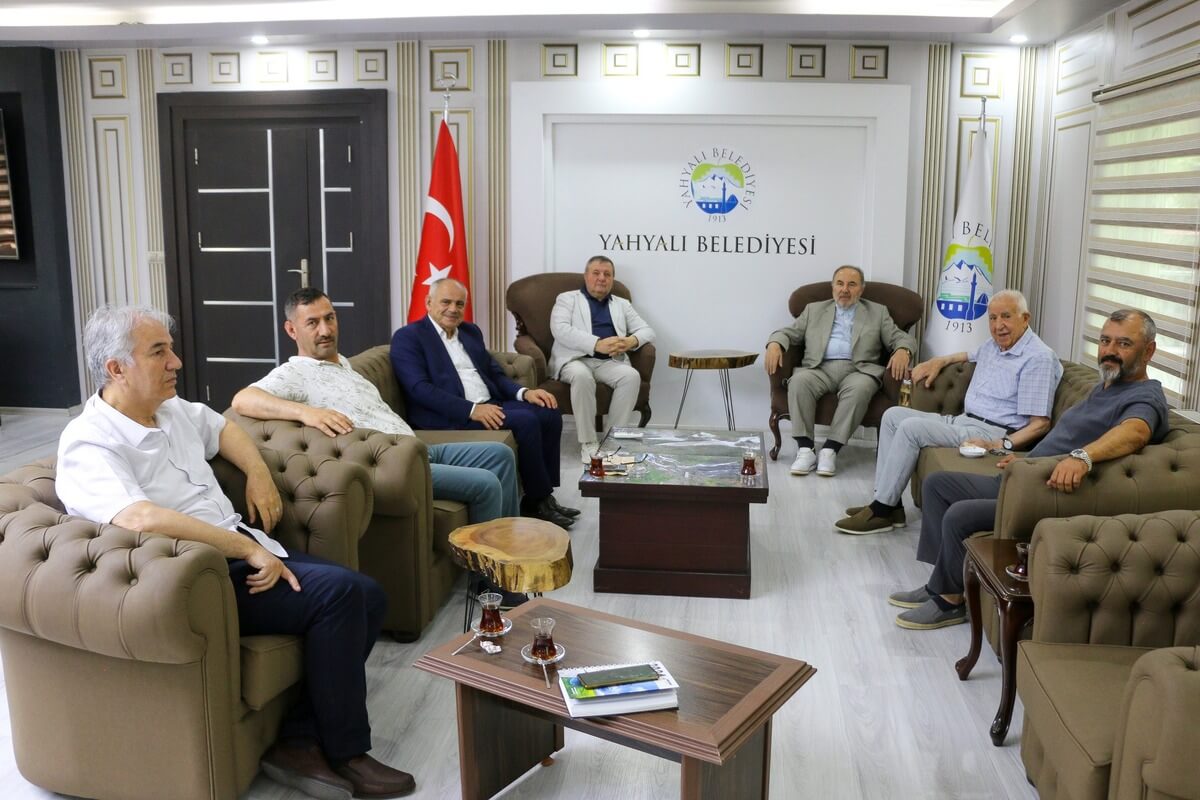 Yahyalı Belediye Başkanı Esat Öztürk 2 (1) (1)