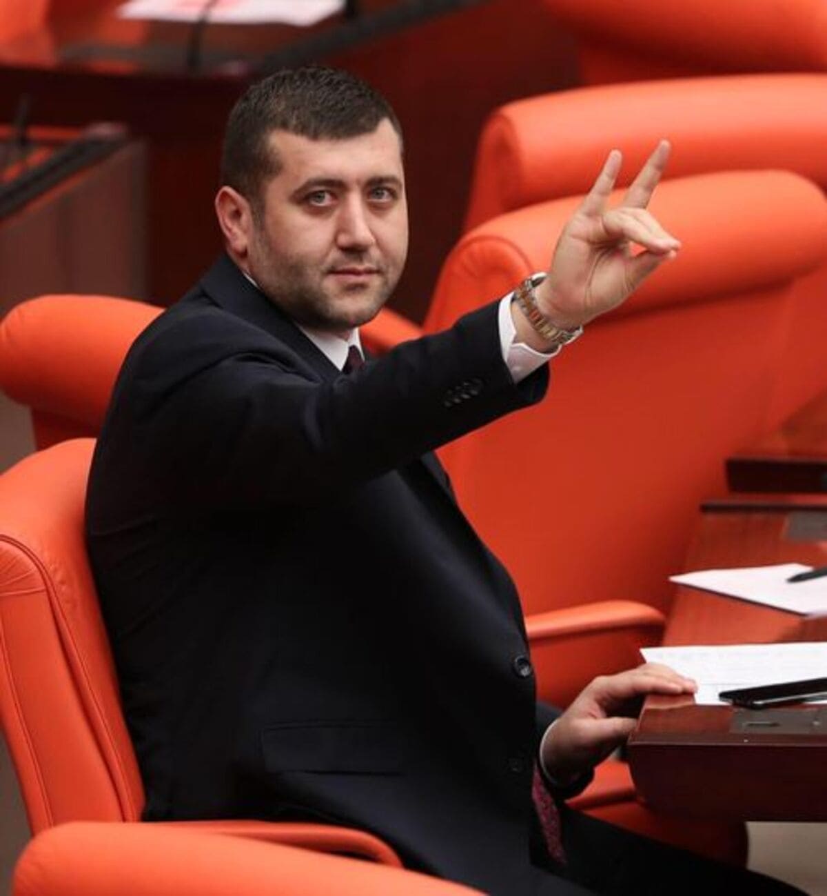 Baki Ersoy 44