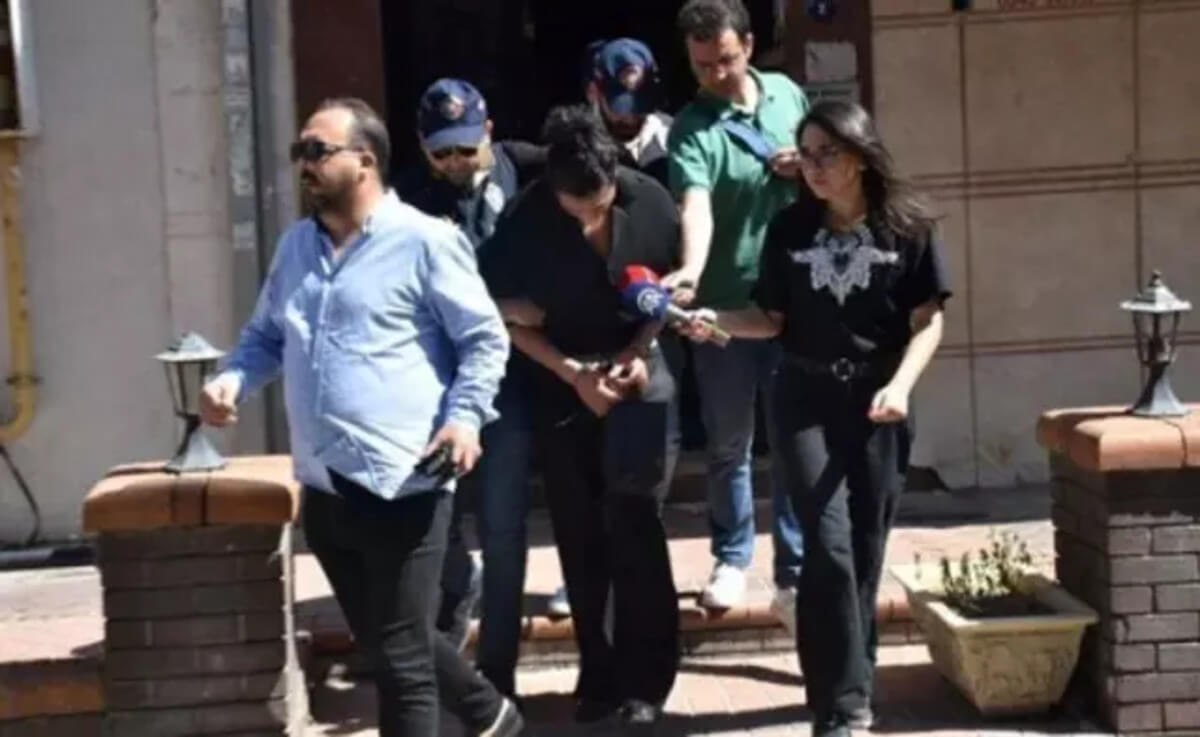 Yasa Dışı Bahis Operasyonunda Gözaltına Alınan Ünlü Fenomenin İfadesi Ortaya Çıktı!-1