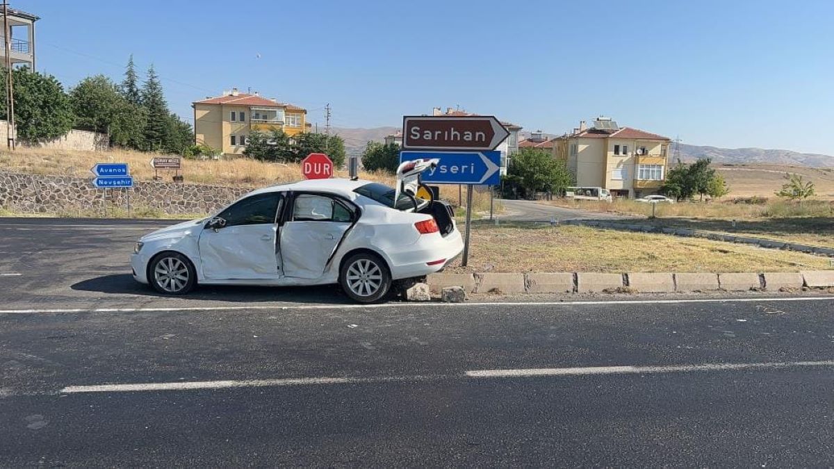 Avanos’ta Yolcu Otobüsü Kaza Yaptı Yaralılar Var! 2