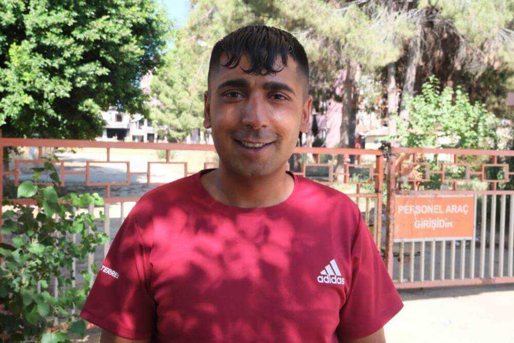 Herkesin Onu Hacca Gitti Sanıyordu! Fenomen Gaspçı Hüseyin Hapisten Çıktı!-3