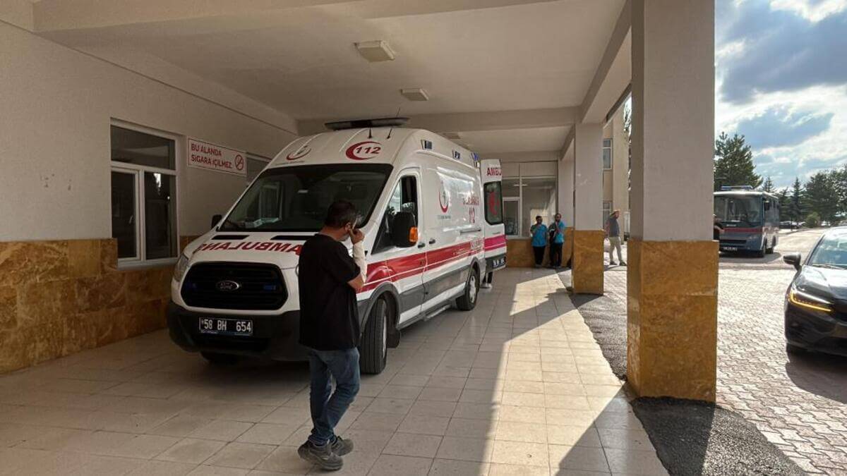 14 Yaşındaki Çocuk 5'inci Kattan Düşerek Ağır Yaralandı!-2