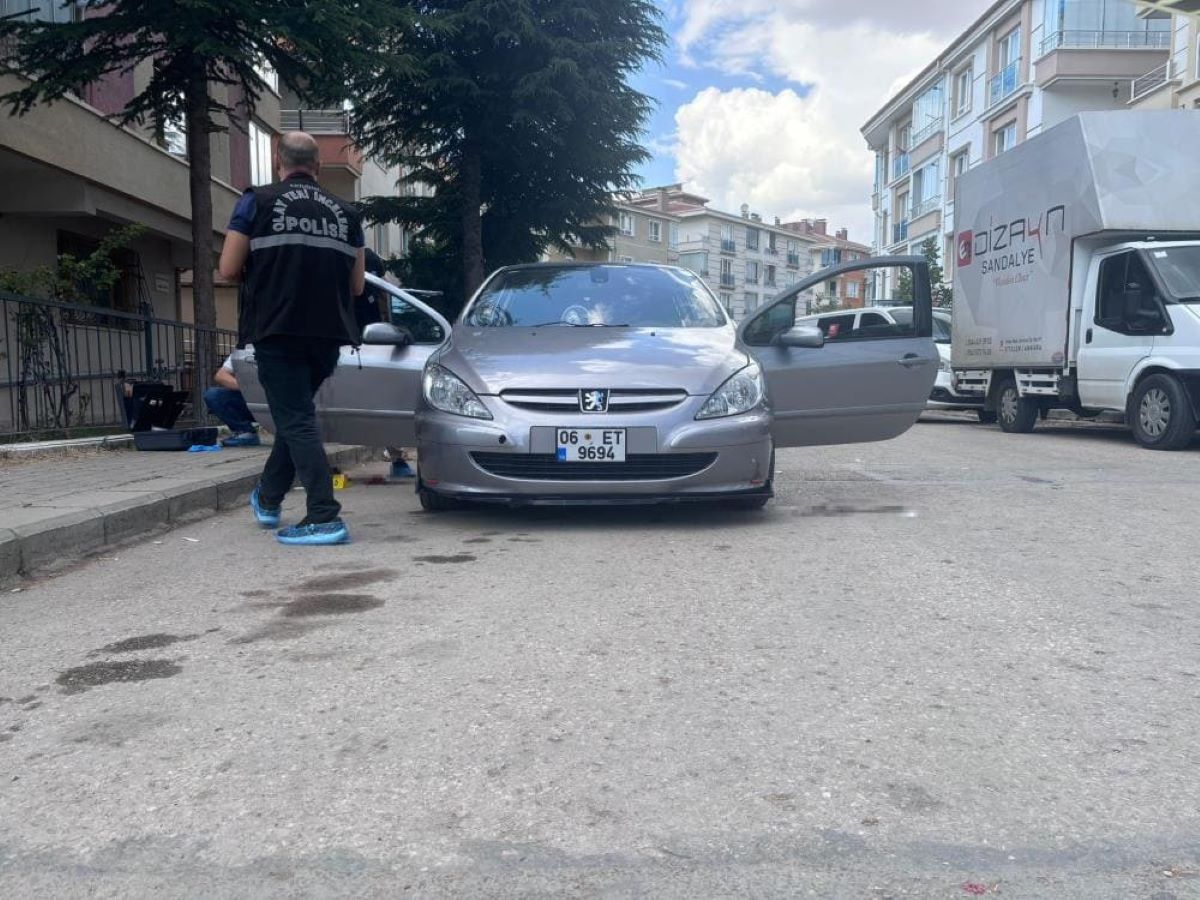 Dehşet Olay Önce Kardeşi Ve Dayısına Sonrada Kendi Kafasına Sıktı! 3