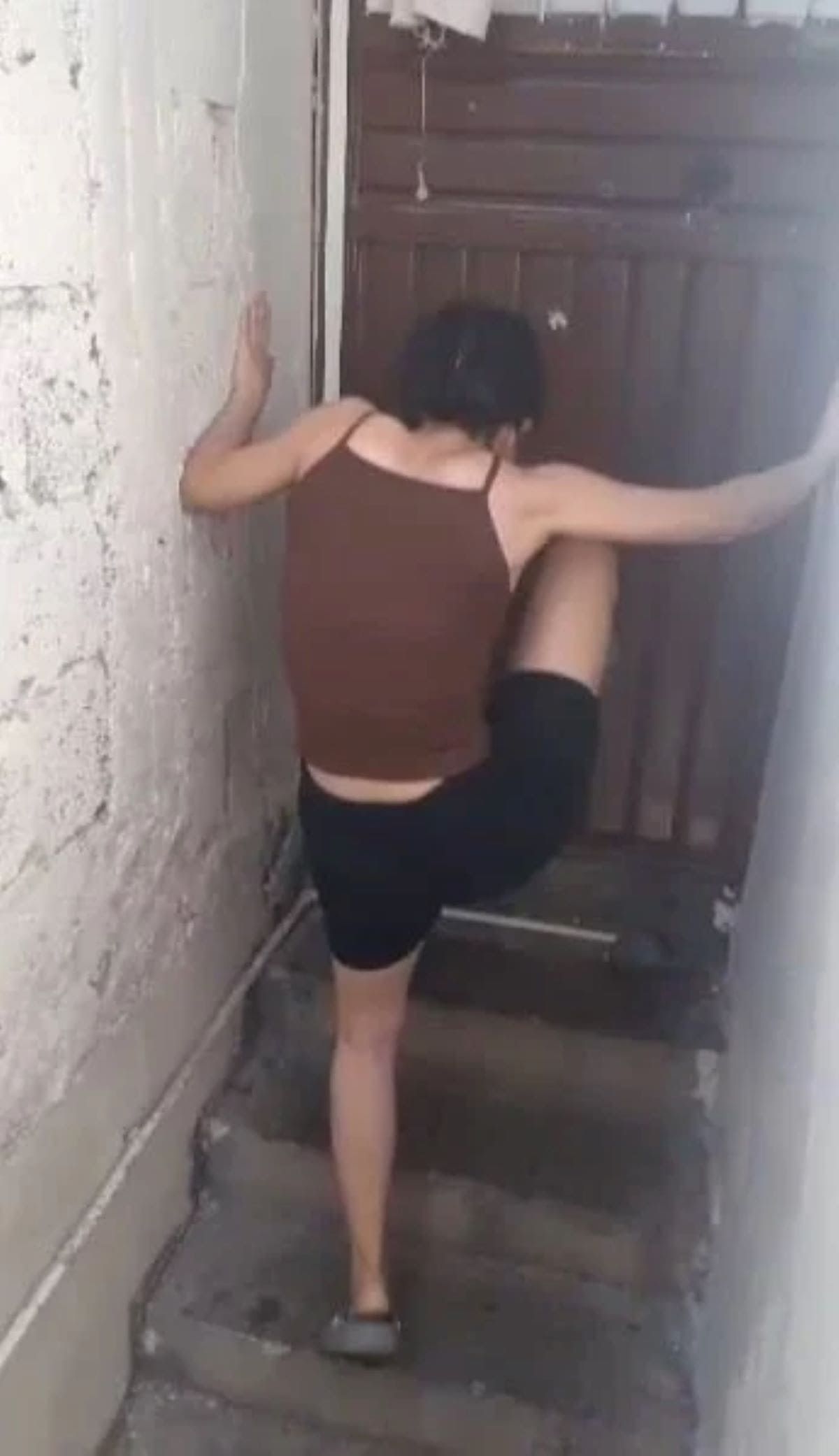 ‘Delik Deşik Edeceğim’ Dedi, Komşusuna Dehşeti Yaşattı! 1