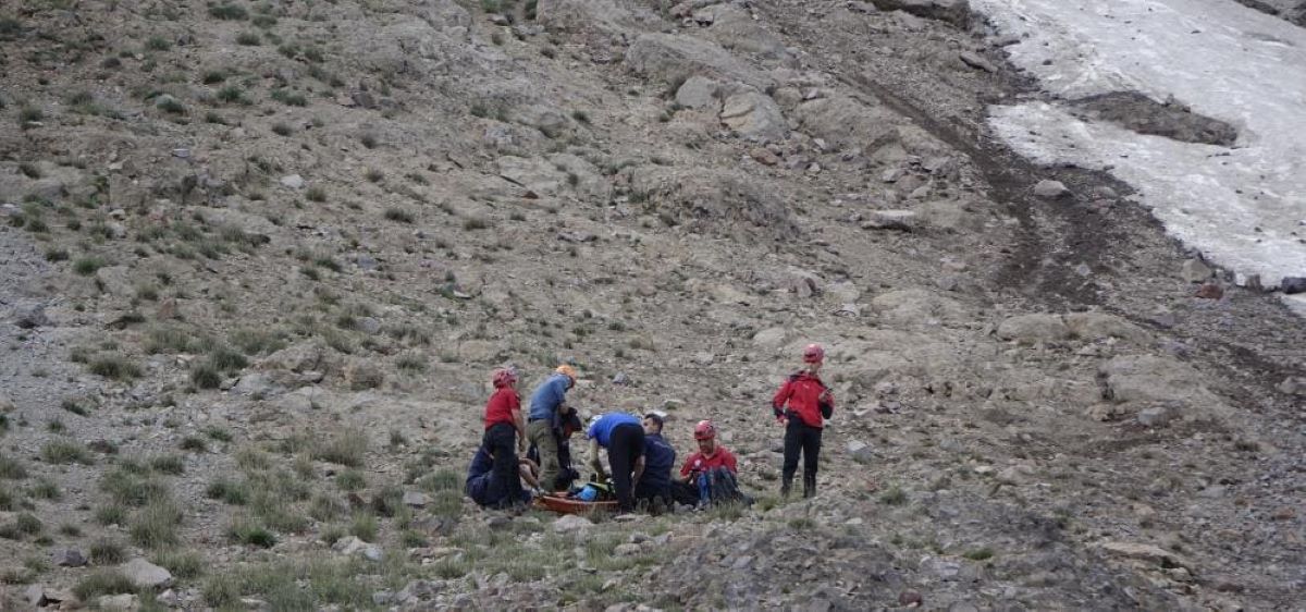 Erciyes’teki Yaralı Dağcılara Ulaşıldı! Tam 6 Saat Sürdü! 3