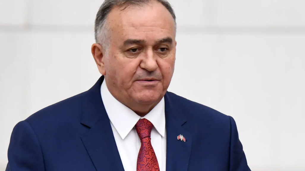 Erkan Akçay