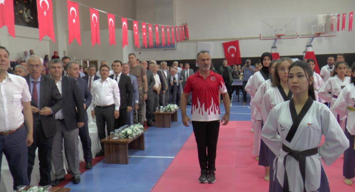 Hacılar Vali