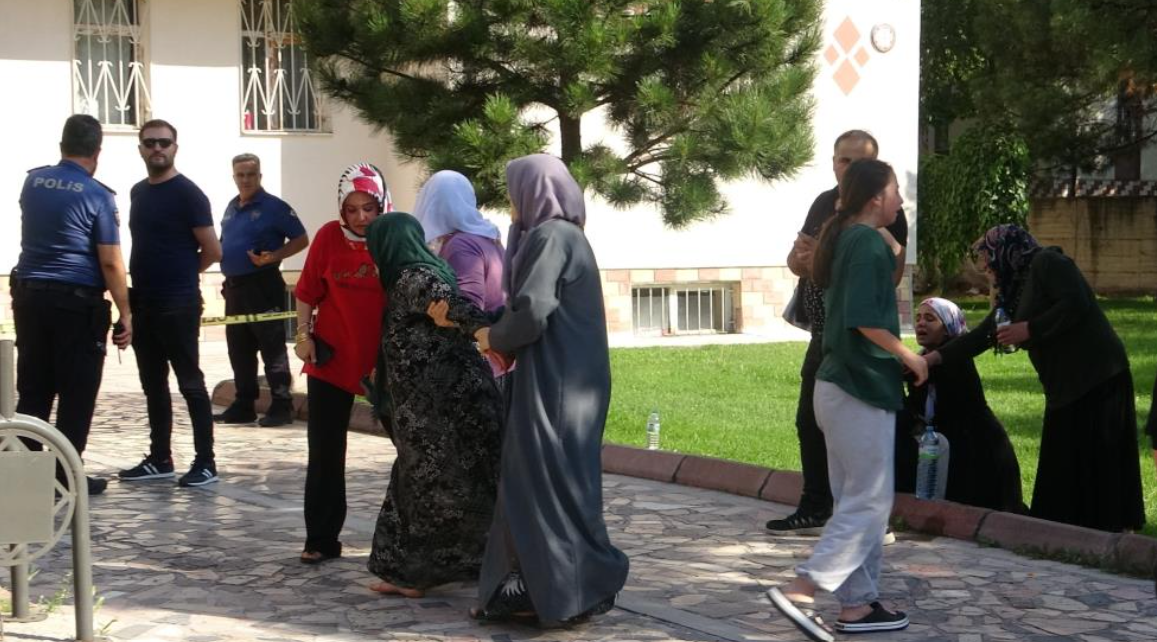 Kanlıı
