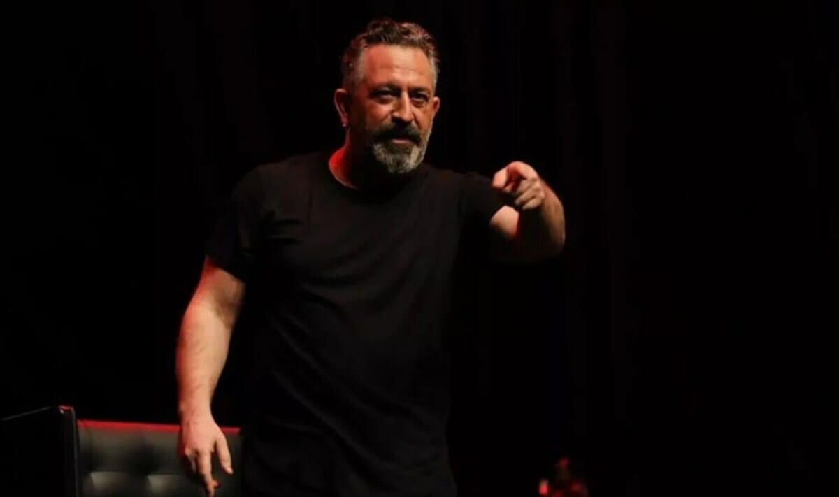 Lüks Teknesiyle Konuşuluyordu! Cem Yılmaz Emekli Maaşına İsyan Etti!-1