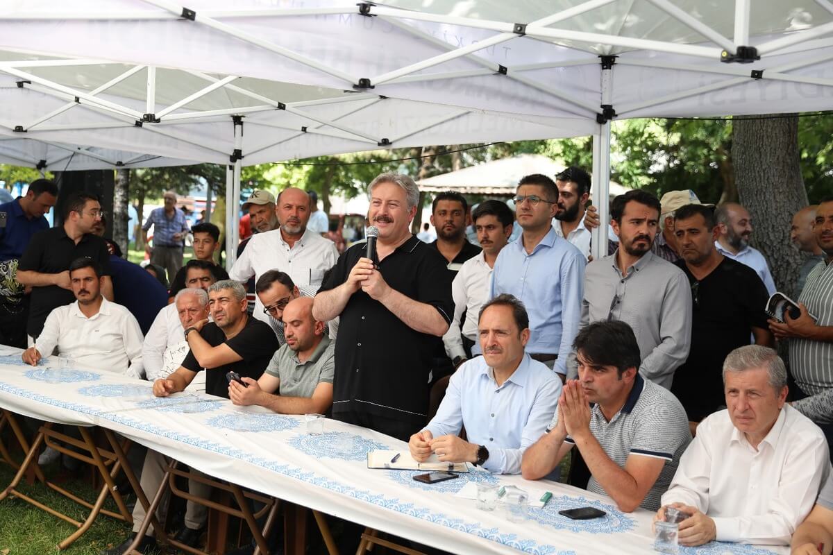 Kayseri’de Başkan Makamını Keykubat Mahallesi’ne Taşıdı! 2 (1)