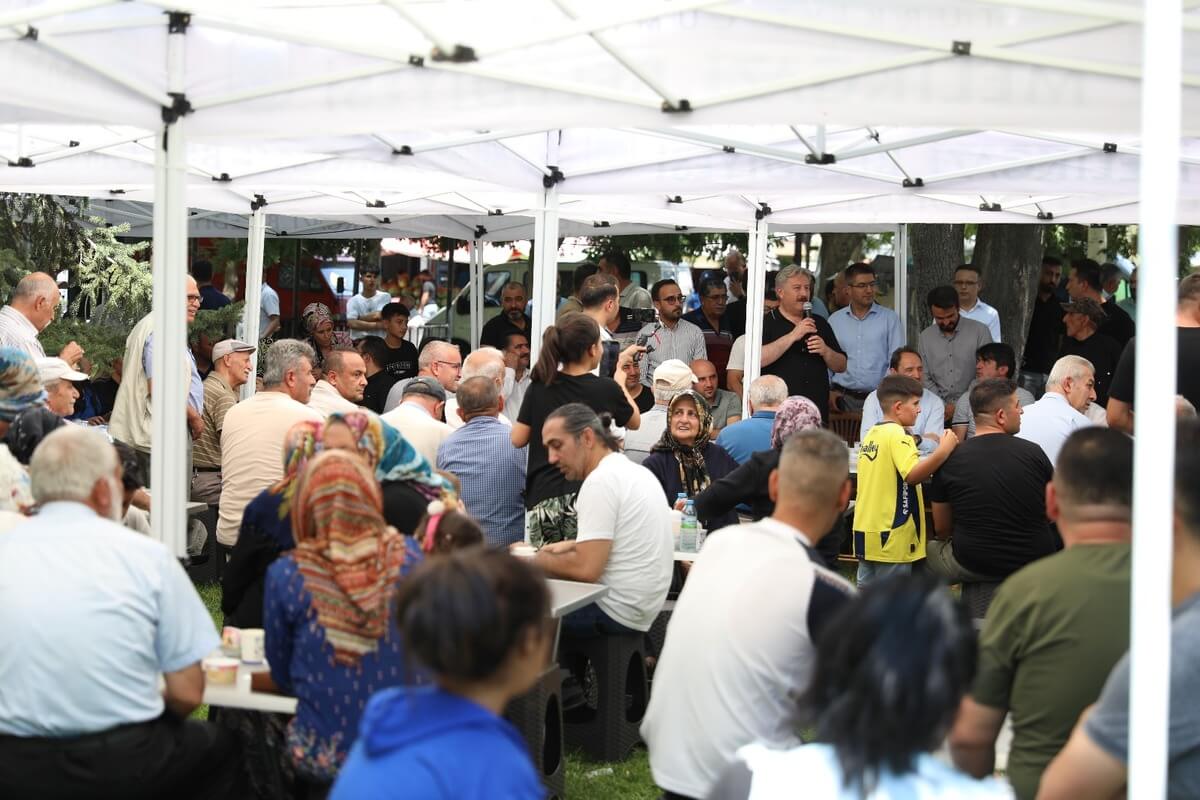 Kayseri’de Başkan Makamını Keykubat Mahallesi’ne Taşıdı! 2 (2)