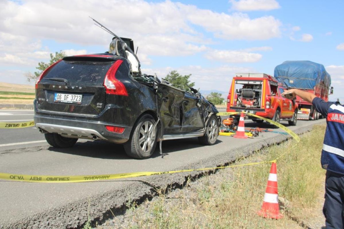 Kayseri’de Feci Kaza 2 Kardeş Can Verdi! 3