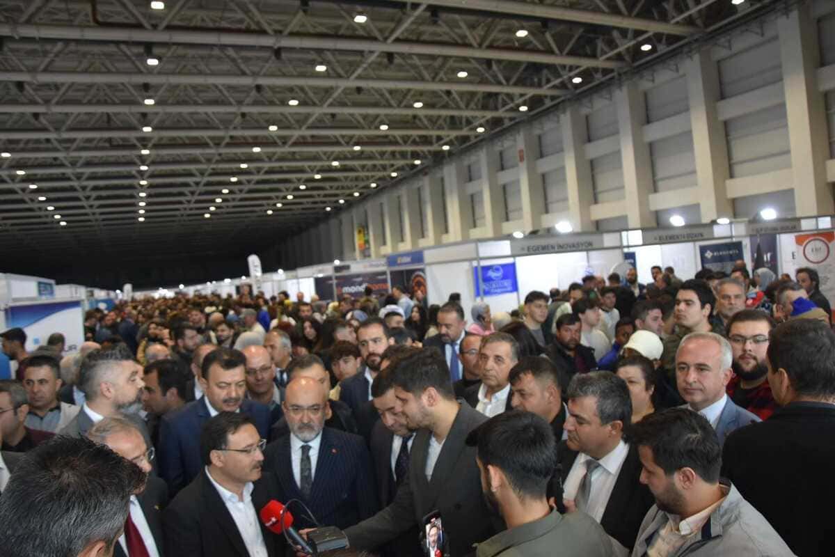 Kayseri’de İş Arayanların Yolu Buradan Geçiyor! (4)