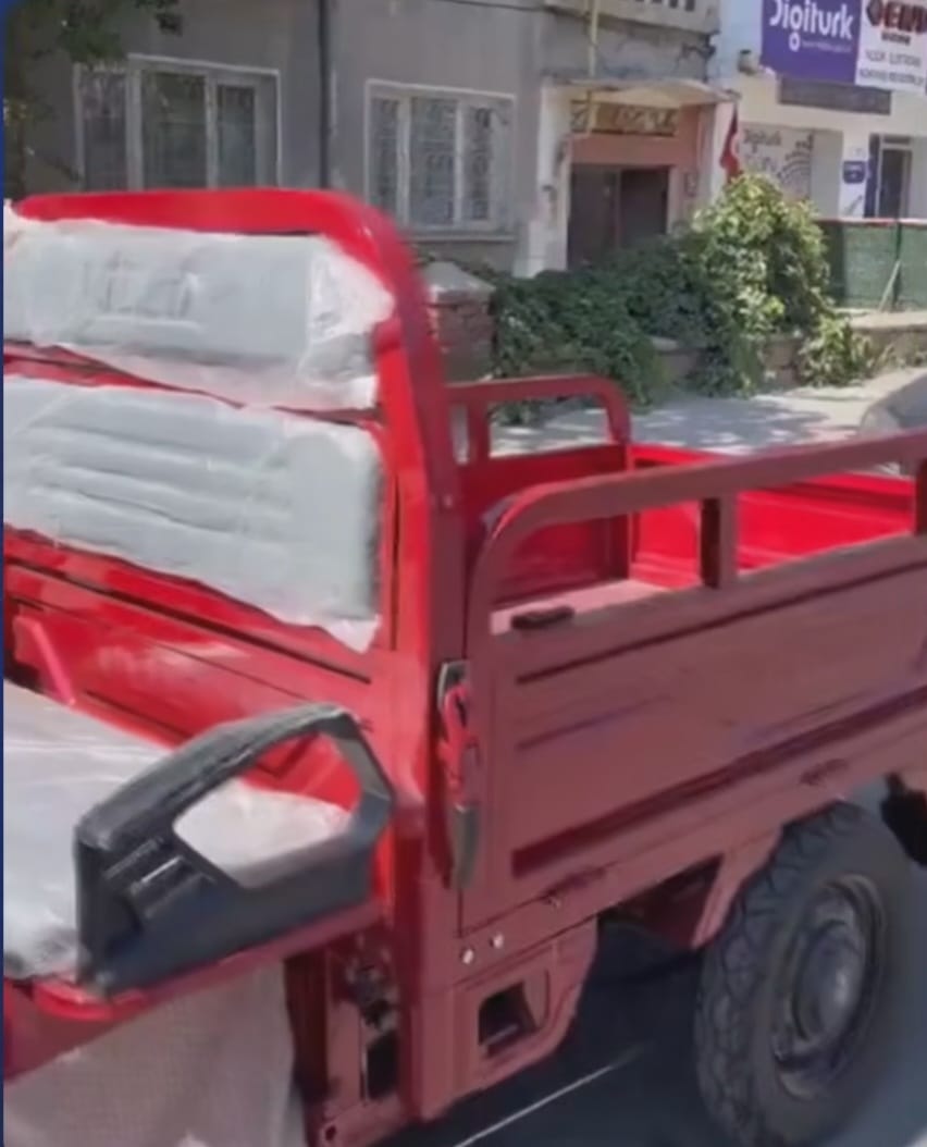 Kayseri’de Motoru Zarar Gören Suriyeliye Yenisi Verildi!