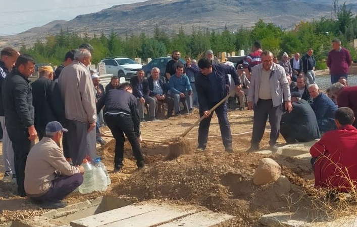 Komşu Kadın 2