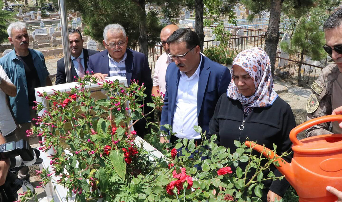 Kübra Doganay2