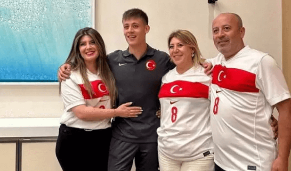 Arda Güler'ın Aile Tablosu Sosyal Medyayı Salladı! Yorum Yağmuruna Tutuldu!