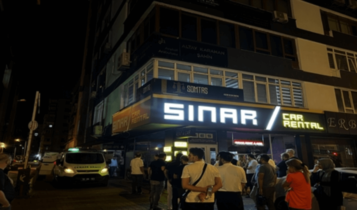 Kayseri’de Silahla Vurulmuş Halde Bulunan Avukat Toprağa Verildi!