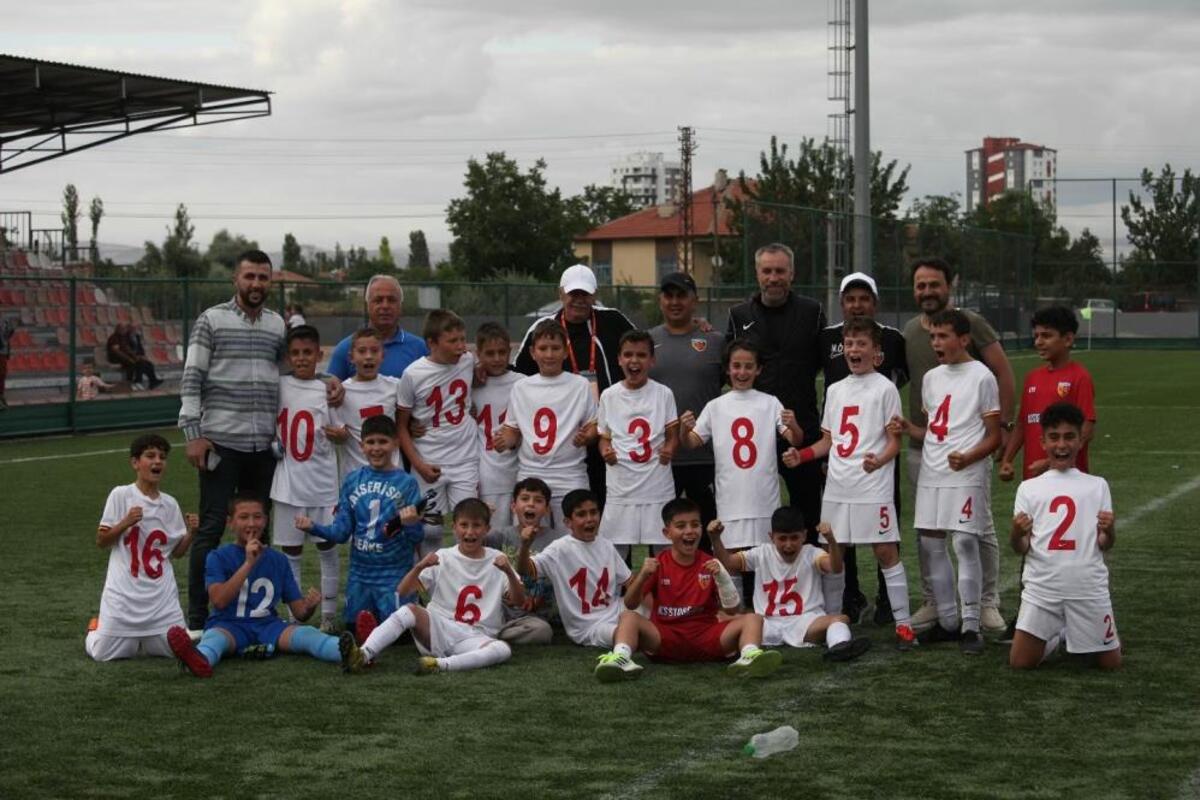 Şaşa, (1)