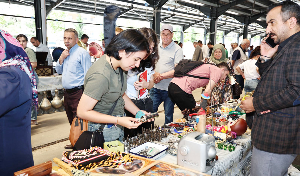 Talas Antika Pazarı