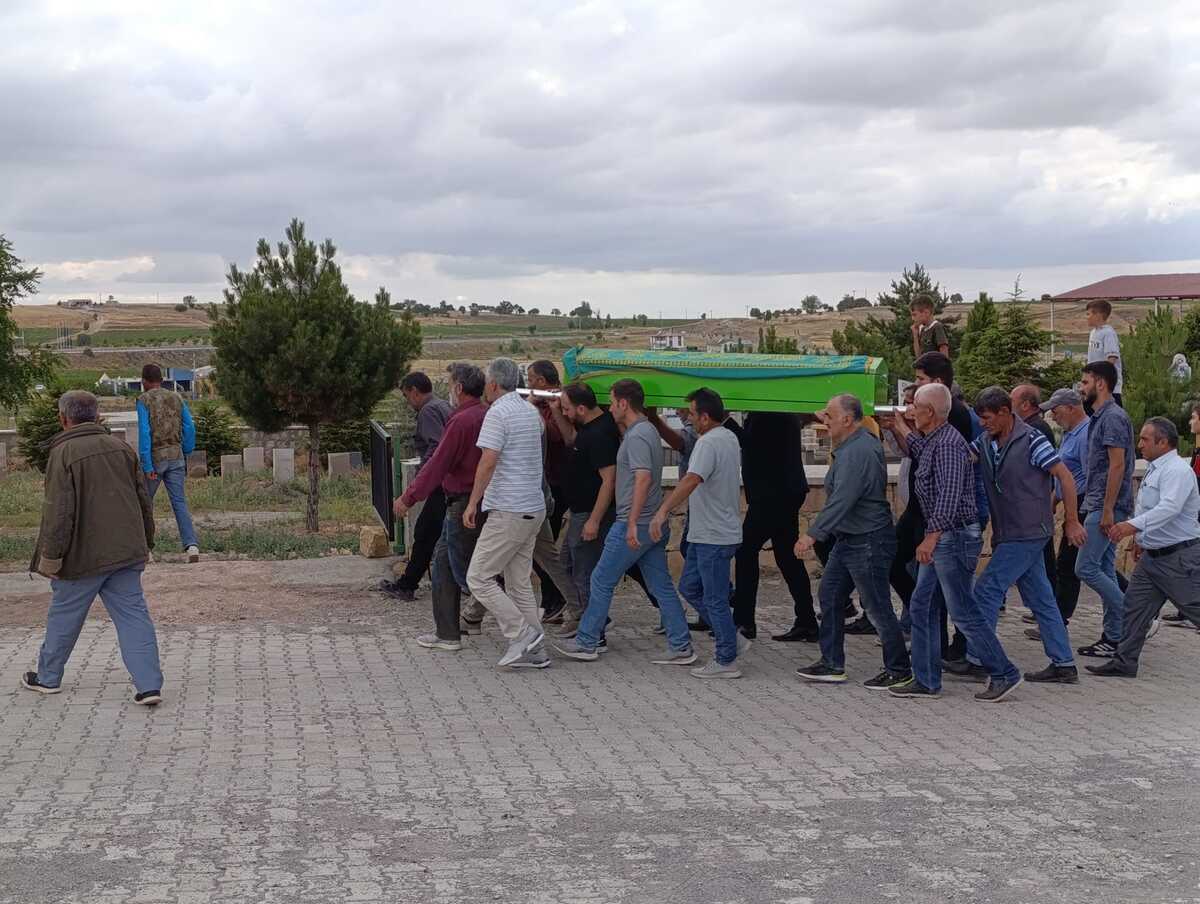 Tenzile Gökpınar2