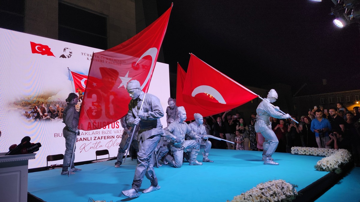 Kayseri’de 30 Ağustos Gecesine Damga Vuracak Tören!