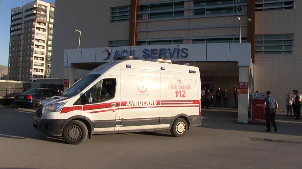 Takla Atan Otomobilde 46 Yaşındaki Adam Hayatını Kaybetti!-1