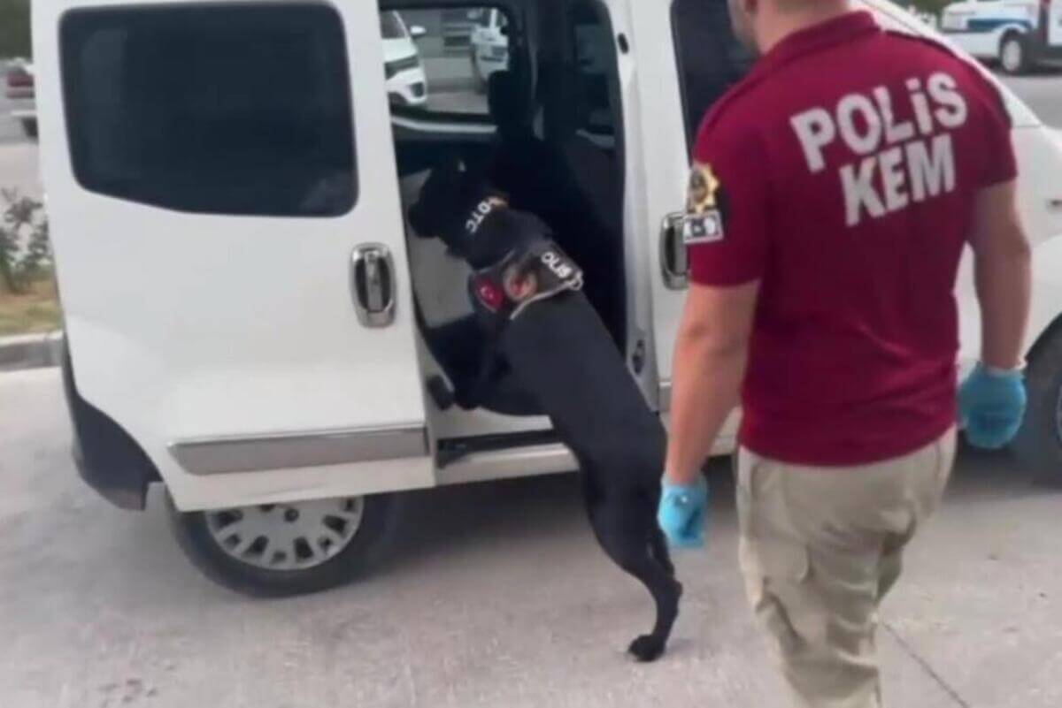 Su Sebilinde Zulalanmış 4 Kilo Uyuşturucu Ele Geçirildi!-1