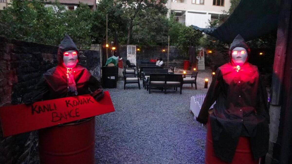 Kanlı Konsept! Bu Konağa Girmek Yürek İstiyor!
