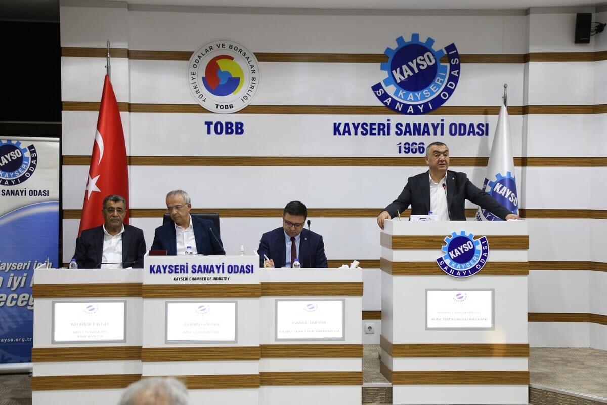 Kayseri’de Yeşil Pasaport İhtiyacı ve Vize Sorunuyla İlgili Önemli Açıklama!
