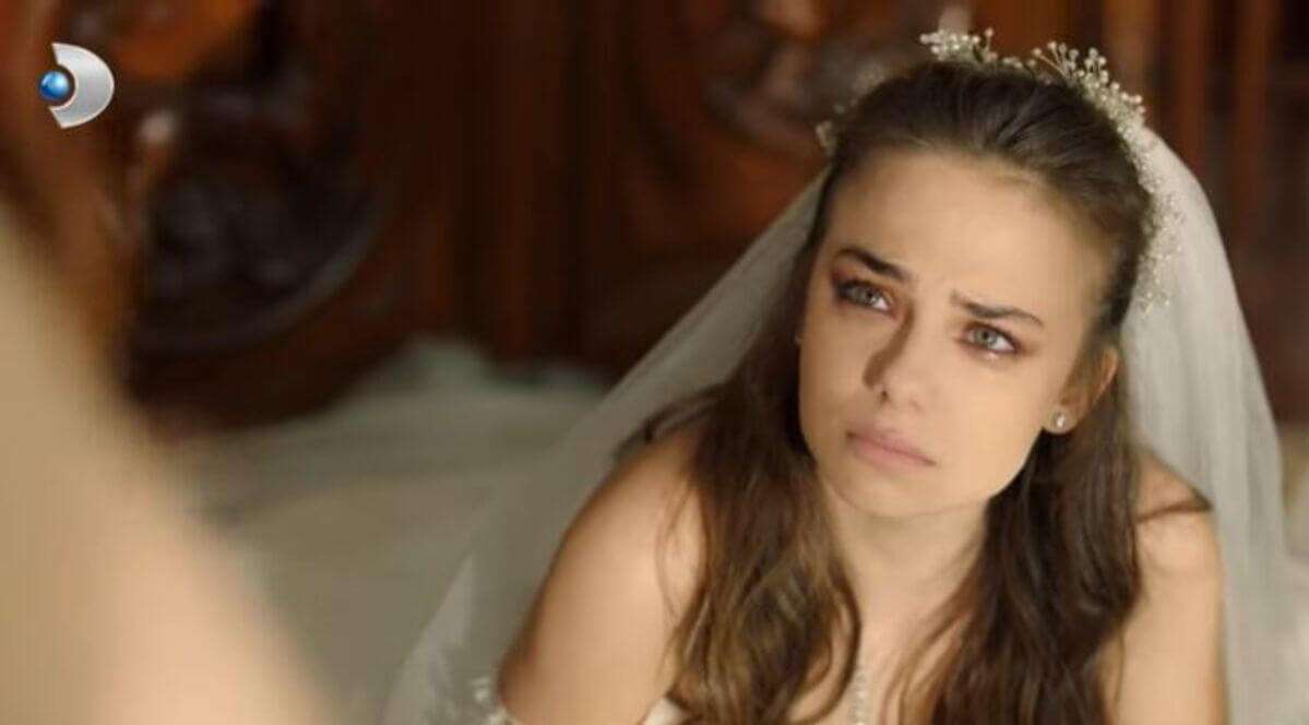 Ünlü Oyuncu Su Faturası Şok Etti! Gözyaşlarım da Faturaya Dahil!
