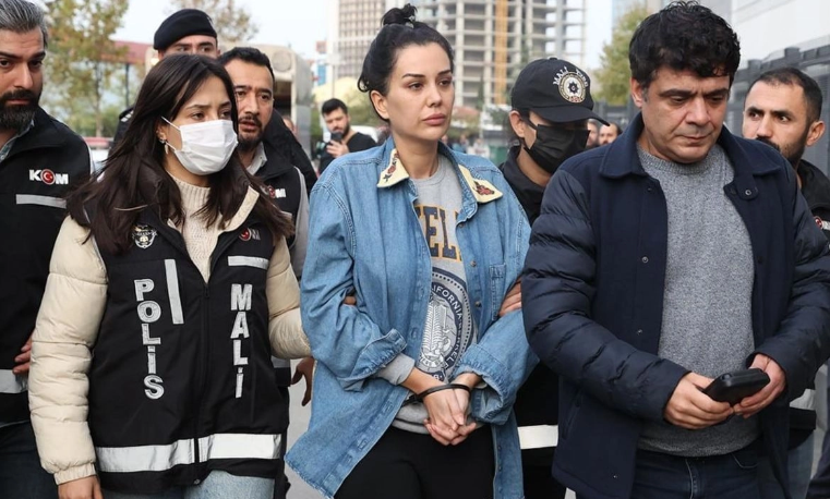 Dilan Polat3