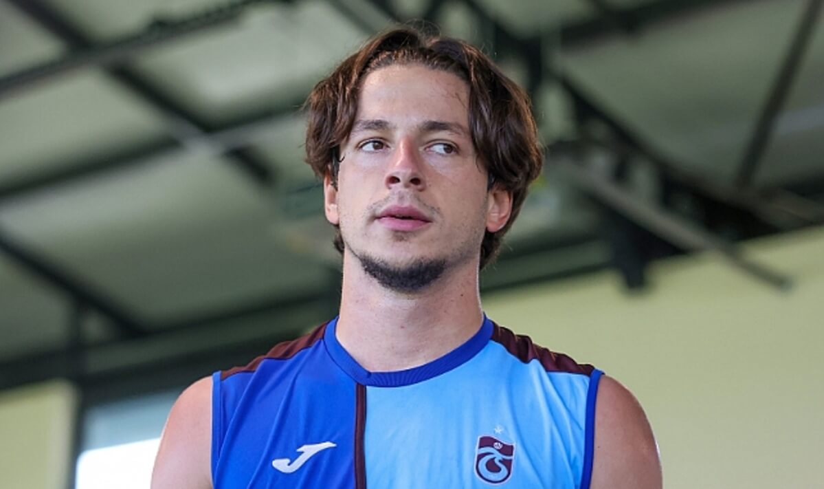 Ünlü Futbolcunun Annesinden Teknik Direktöre Skandal Tehdit!