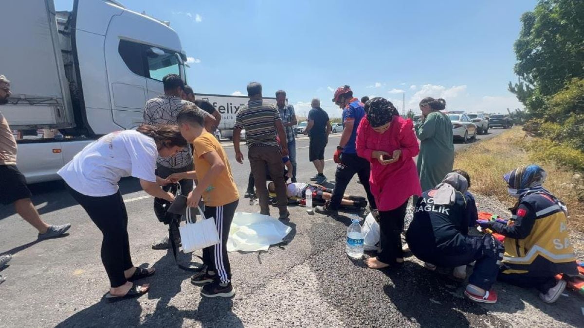 Kayseri Yolunda Feci Kaza Takla Atan Araç Yandı, Çok Sayıda Yaralı Var! 4