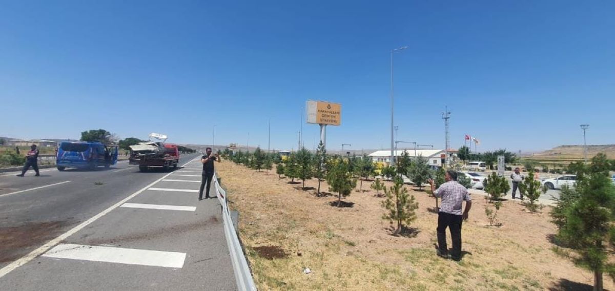Kayseri’de Kazada Ortalık Savaş Alanına Döndü, Bir Kişinin Yaptığı Hareket Herkesi Şok Etti! 3