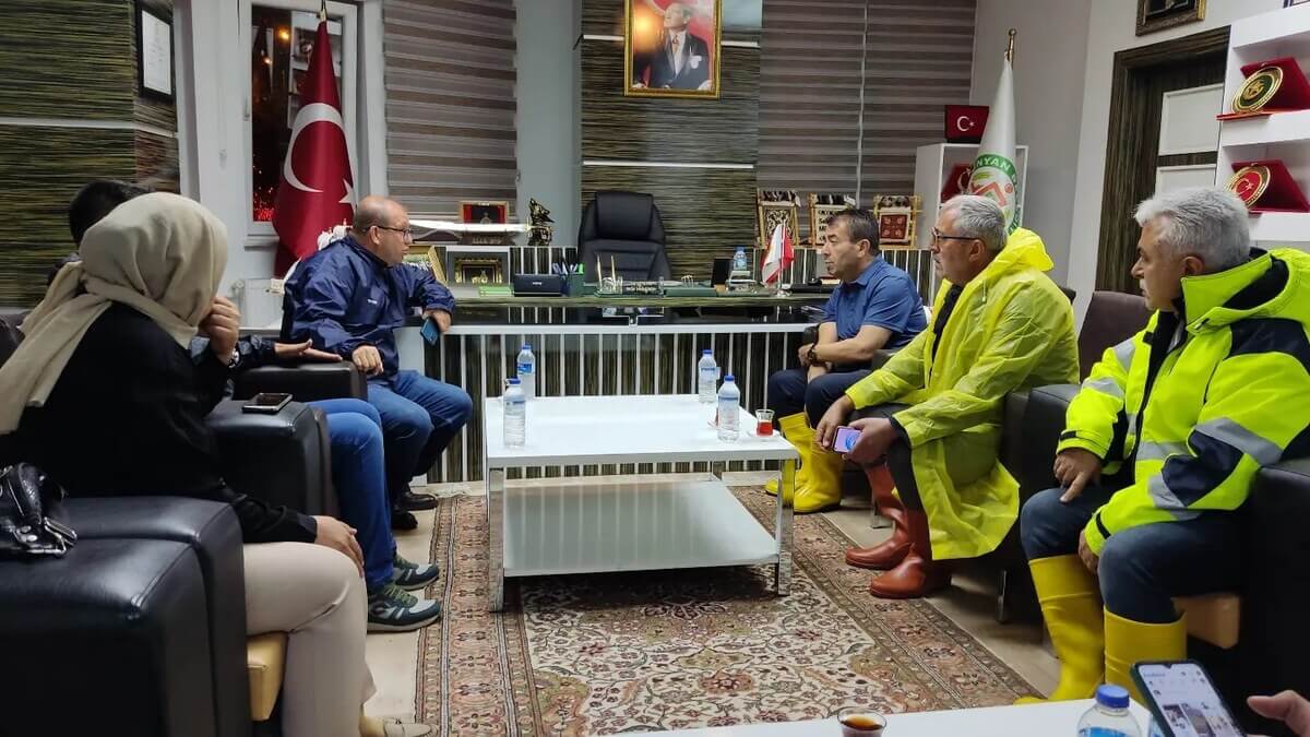 Kayseri’de Kriz Masası Kuruldu Tedbirler Alındı! (1)