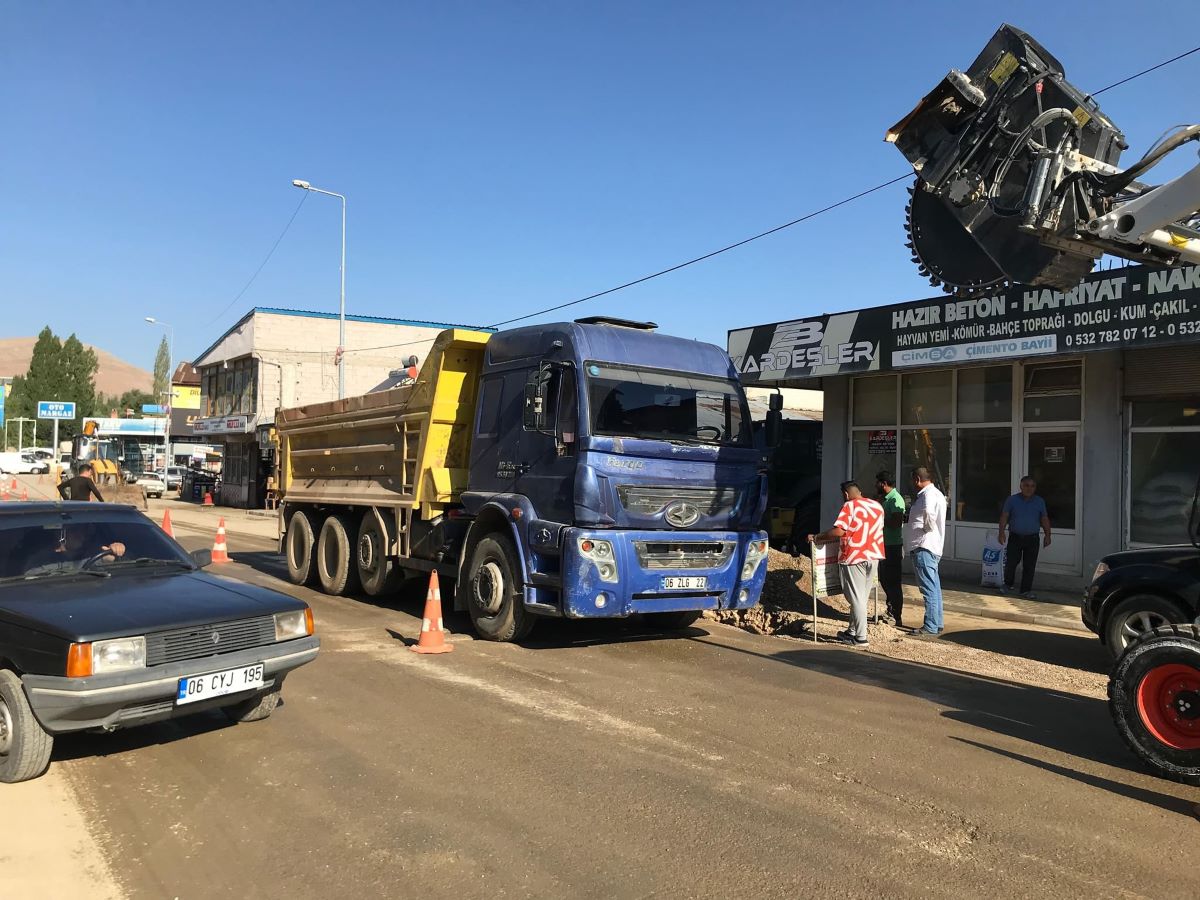 Kayseri’de O Yol Kısmen Trafiğe Kapatıldı! 1