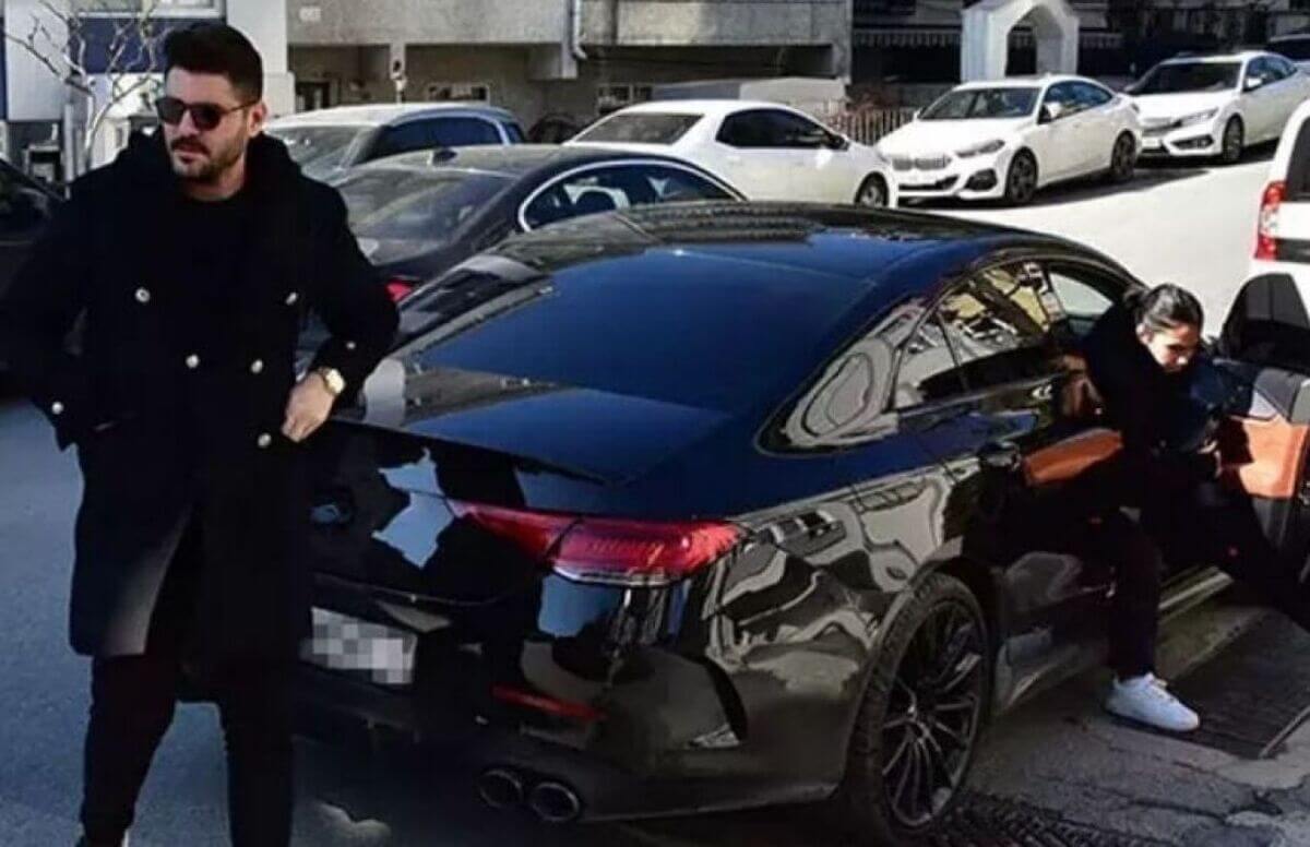 Ünlü Oyuncu Dehşeti Yaşadı! 11 Milyonluk Lüks Otomobili Hurdaya Döndü!-1