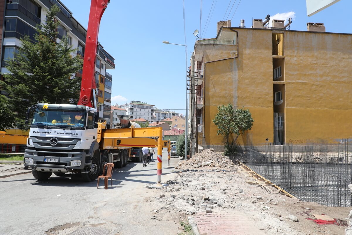 Vali Gökmen Çiçek İmzalamıştı! Kayseri’de Dualarla Temeli Atıldı! Bakın Ne Yapılıyor! 3 (1)