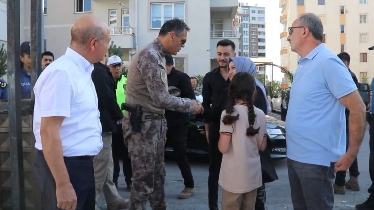 3Kayseri Şehidinin Emanetine Sahip Çıktı!