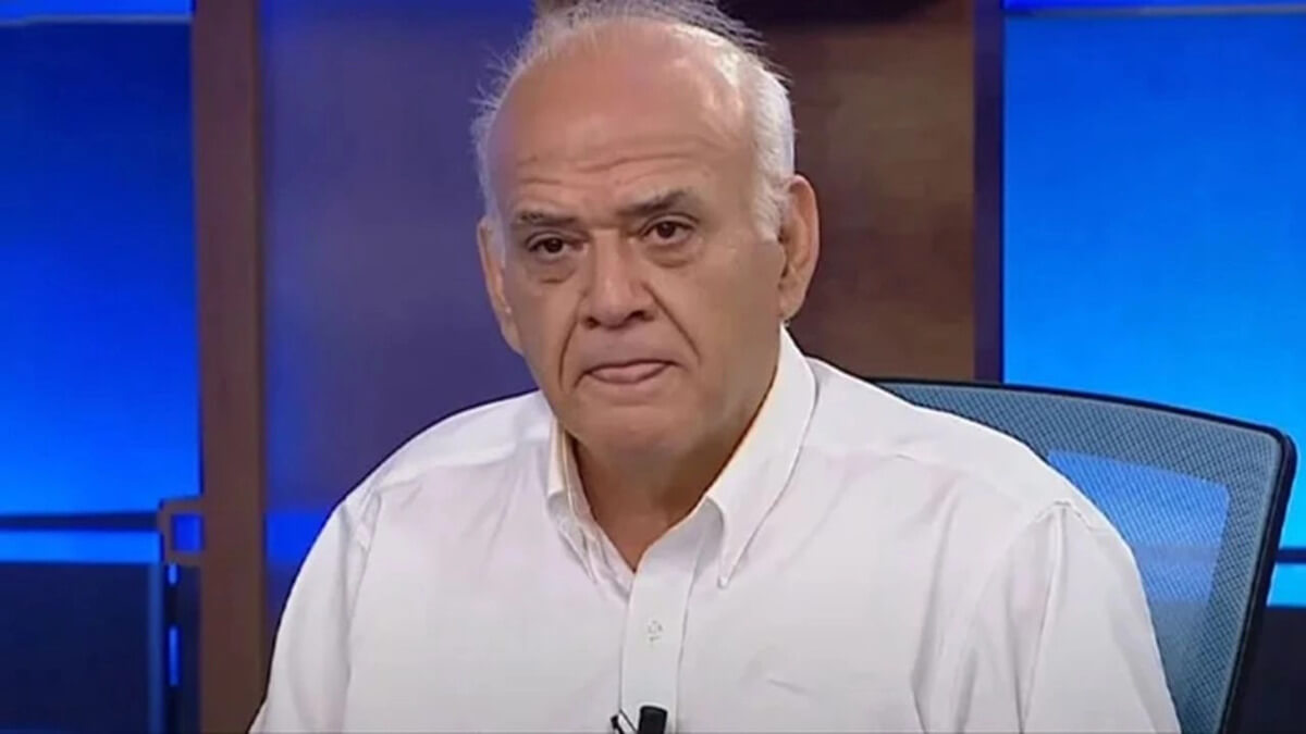 Ünlü Yorumcu Ahmet Çakar’dan Şok İstifa!