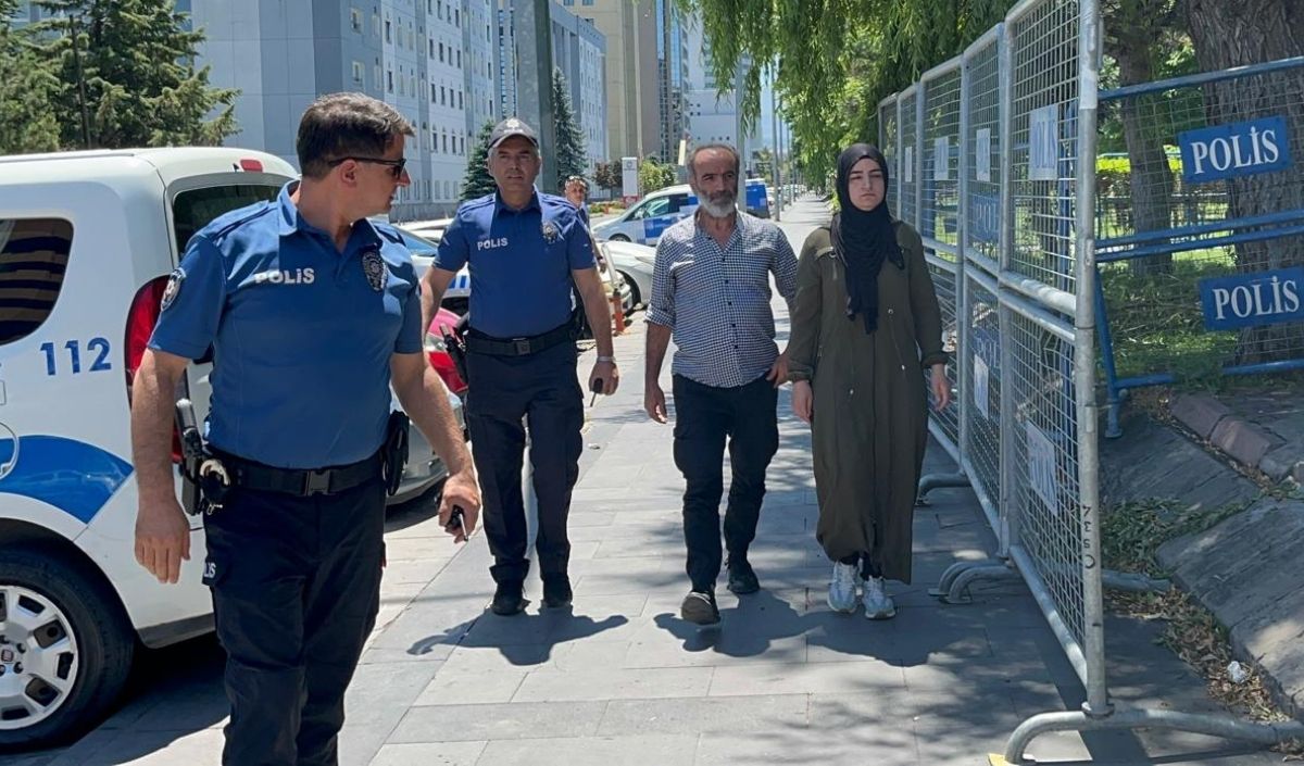 Anıta Zarar (2)
