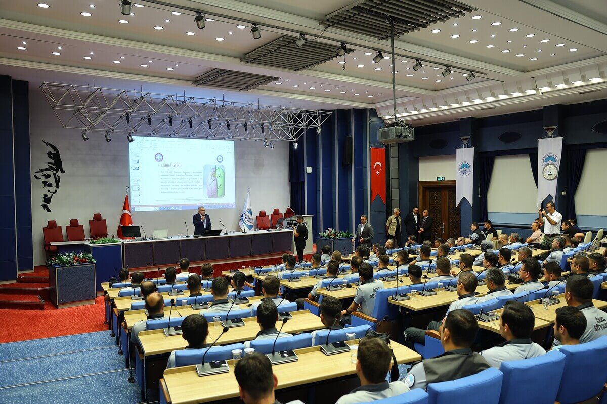 Başkan Büyükkılıç’tan Önemli Mesaj Bilgi Her Zaman İnsanı Güçlendirir (4)