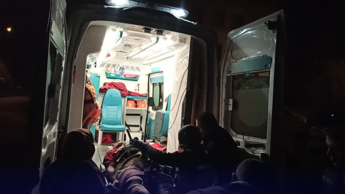 Feci Olay Gözü Dönen Adam Kendini Bıçakladı! 2