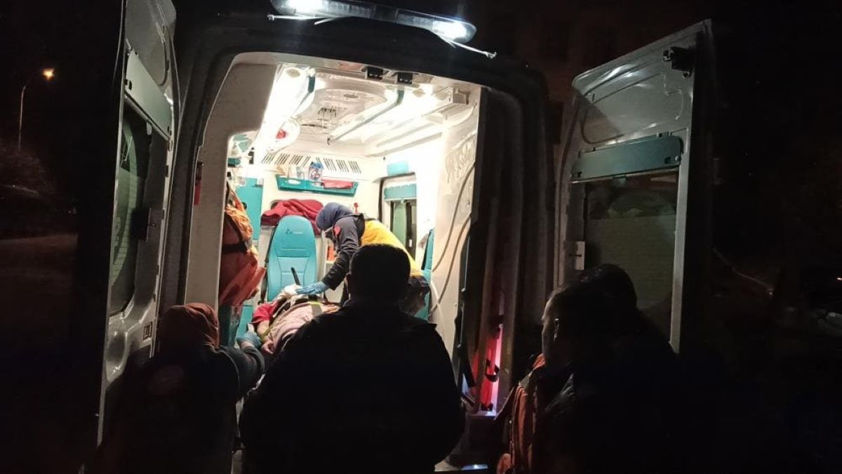 Feci Olay Gözü Dönen Adam Kendini Bıçakladı! 3